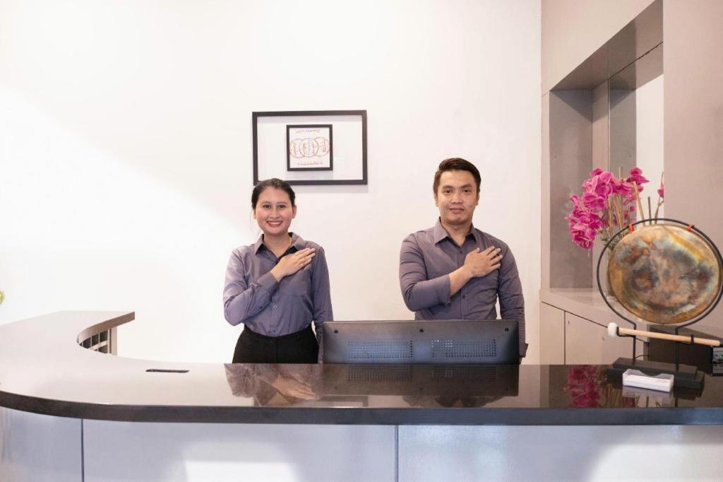 Gemilang Hotel Kota Kinabalu Esterno foto